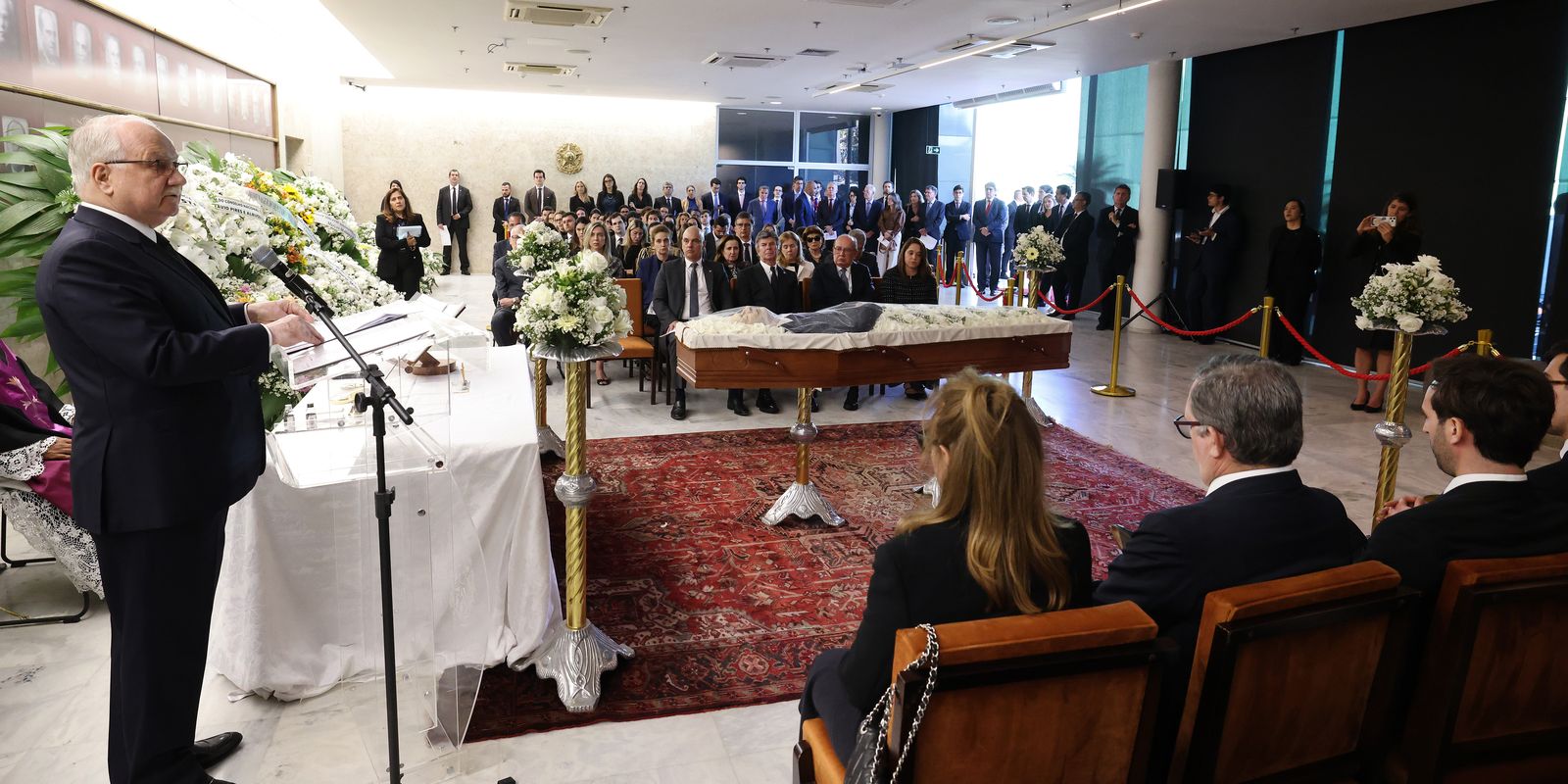 Corpo do ministro aposentado Octavio Galotti é velado no STF